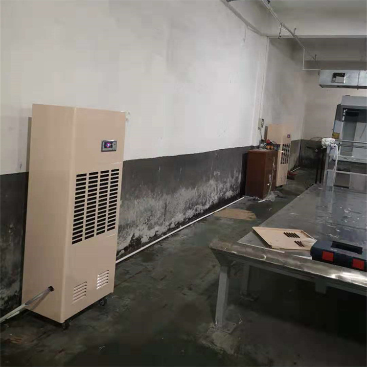 超市地下倉庫太潮濕怎么辦？